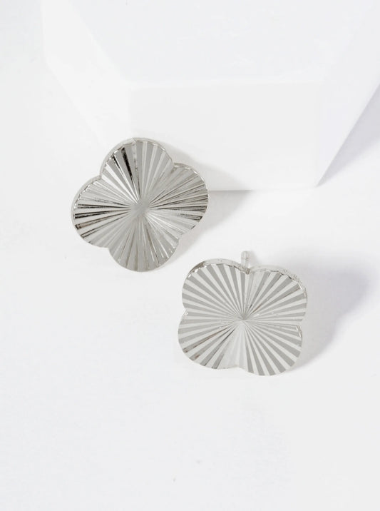 Sunburst Texture 14mm Quatrefoil 18K Gold Dipped Stud Earrings