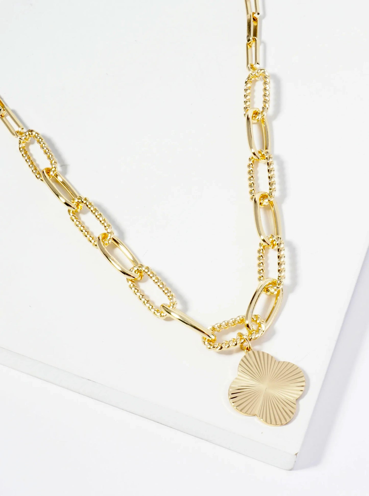 Sunburst Texture Quatrefoil Pendant 18K Gold Dipped Link Chain Necklace