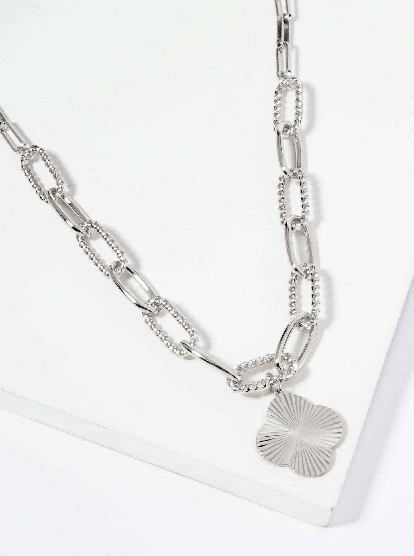 Sunburst Texture Quatrefoil Pendant 18K Gold Dipped Link Chain Necklace