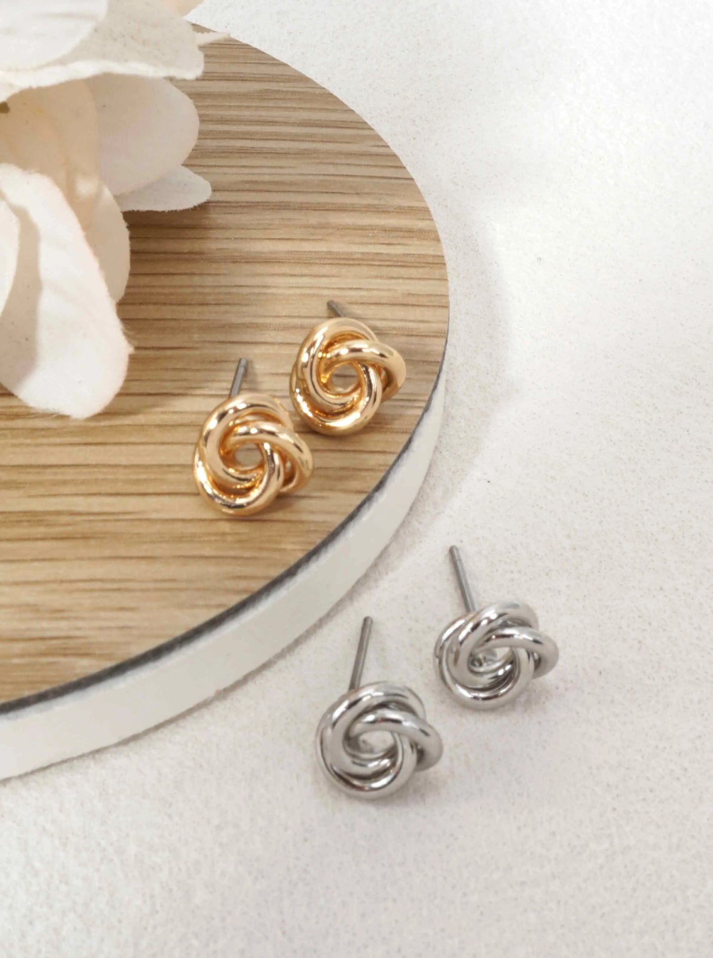 Swirl-Knot-Stud-Earrings-61-E8077-G-1-MUH88S01073626K1136.jpg