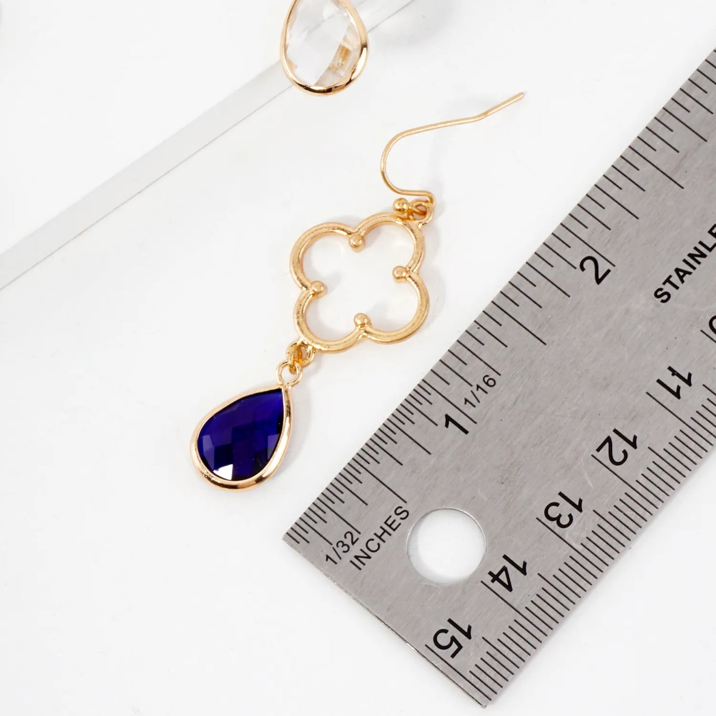 Teardrop Glass Stone Drop Quatrefoil Dangle Earrings