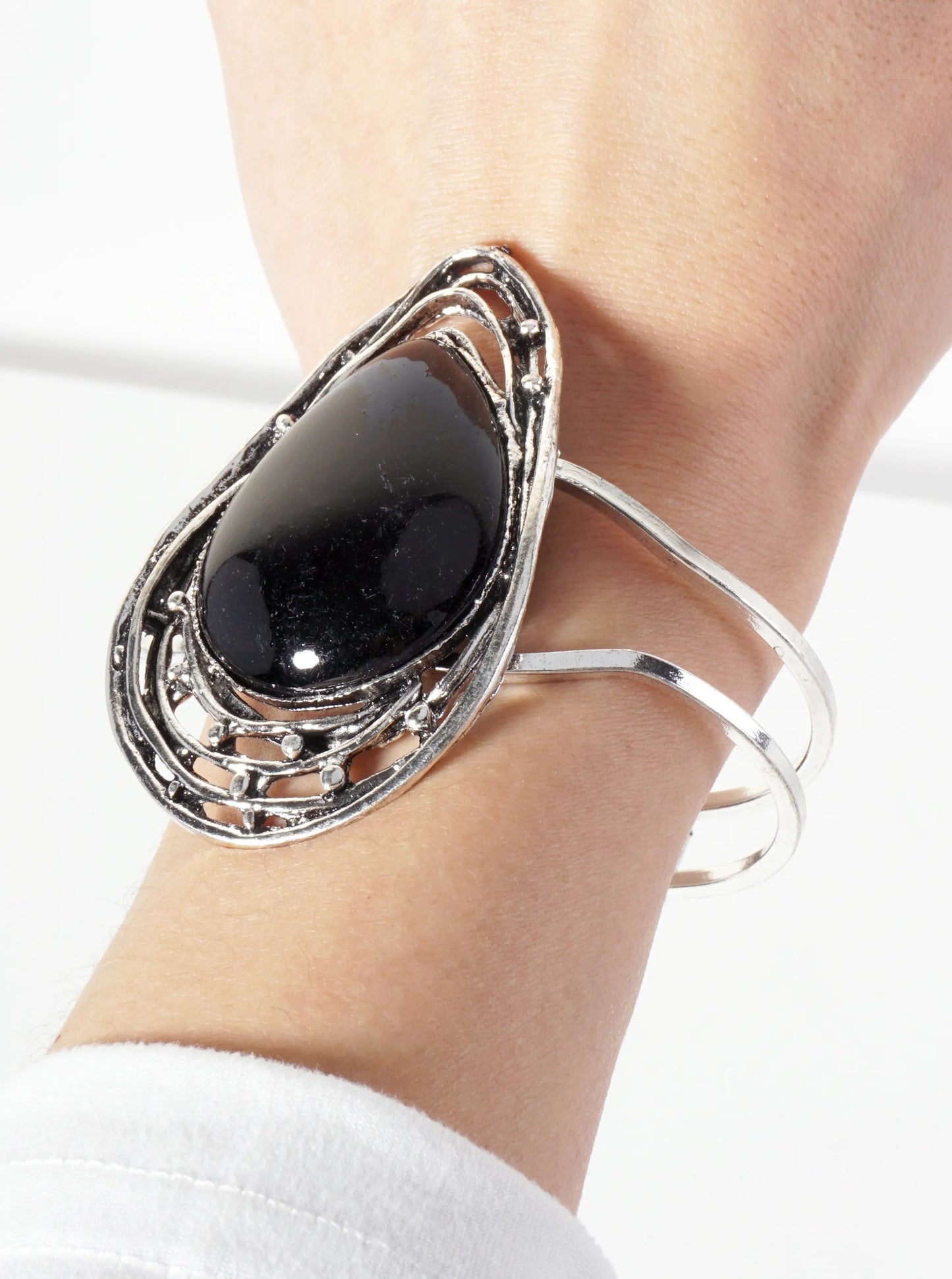 Teardrop-Shaped Semi-Precious Natural-Stone Artisan Hinged Bangle Bracelet