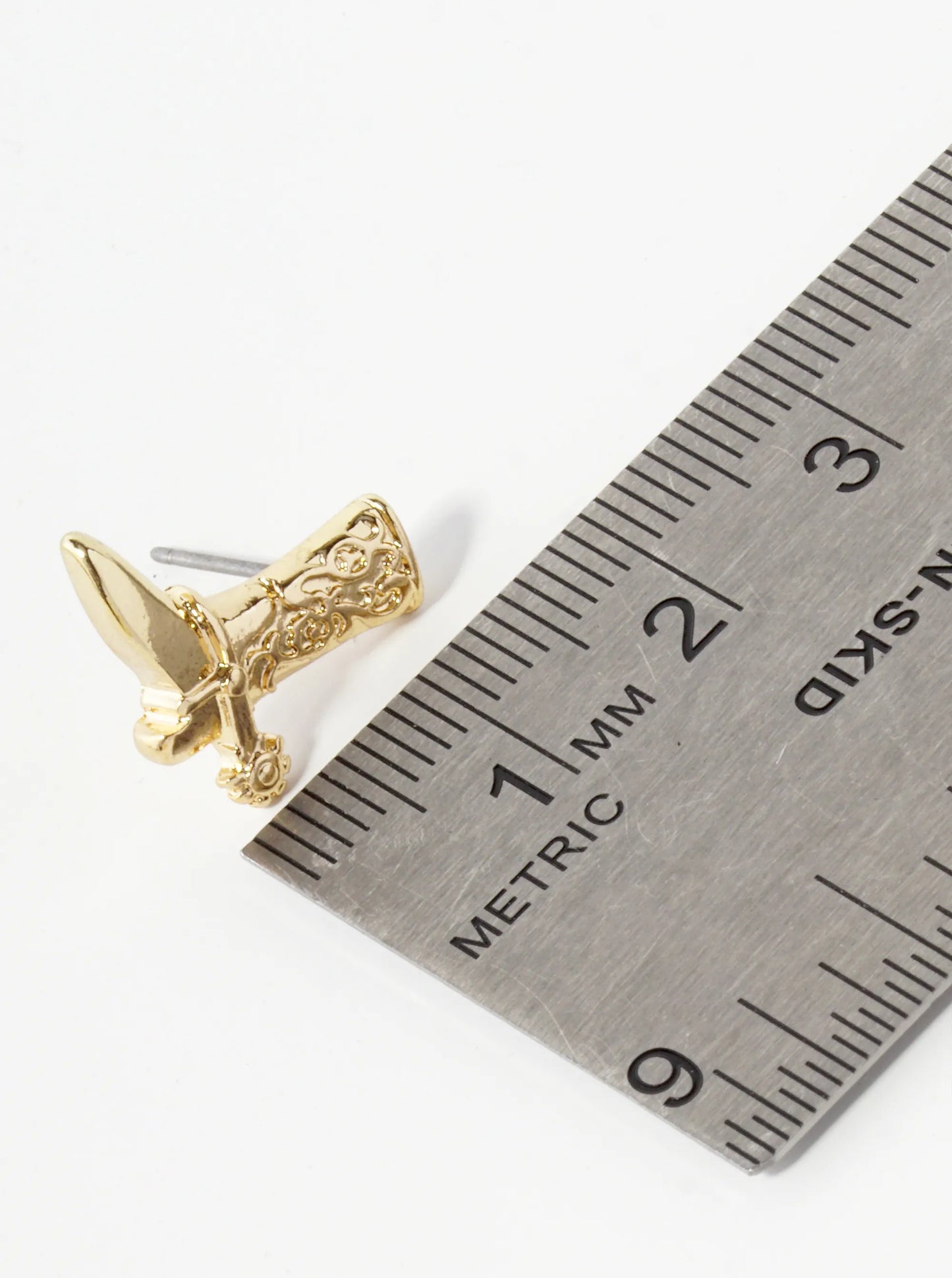 Textured 15mm Cowboy Cowgirl Boot Stud Earrings