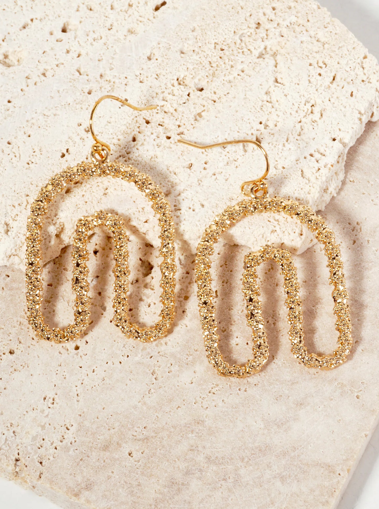 Textured Arch-Shaped Geometric Metal Dangle Earrings