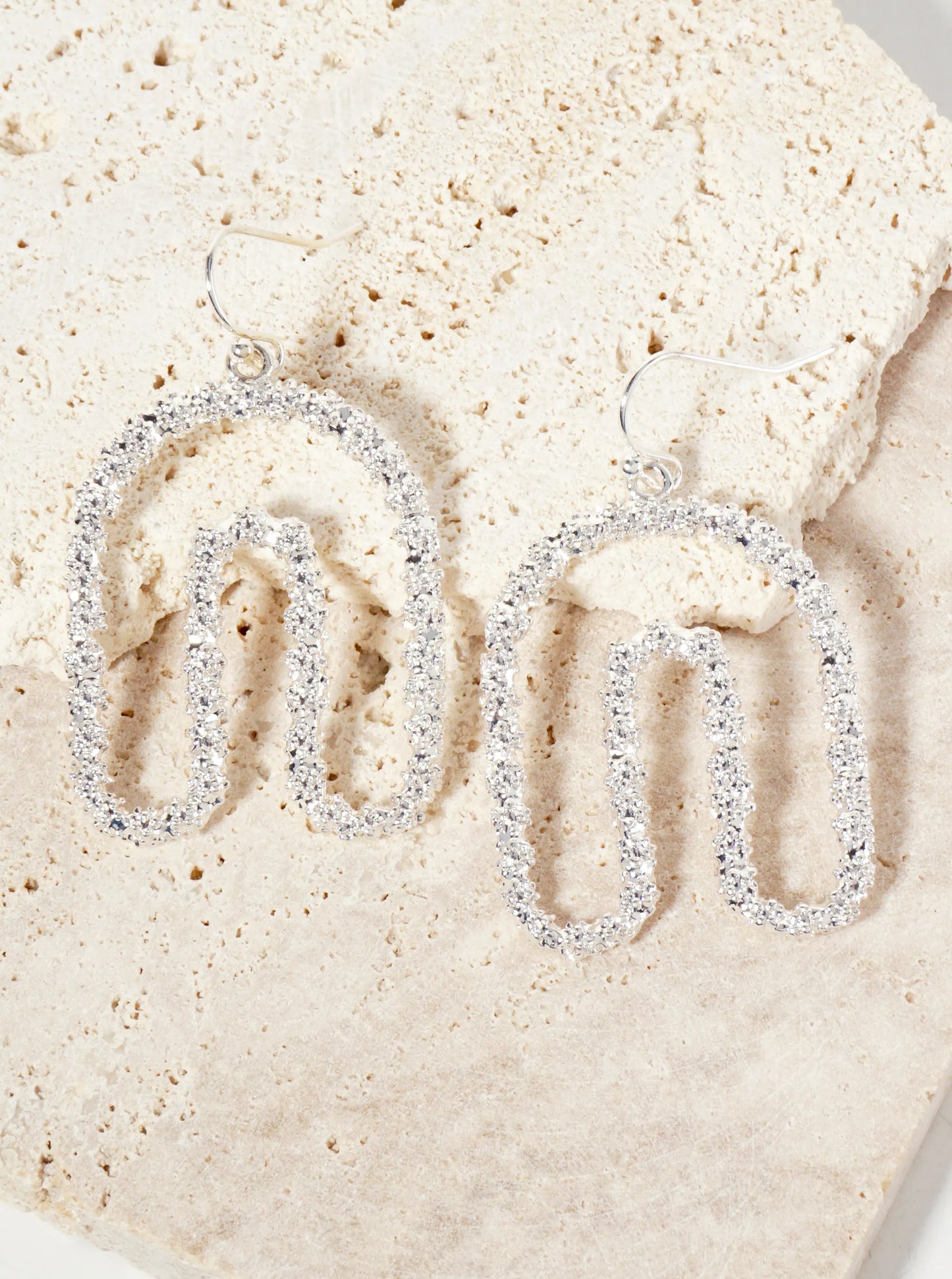 Textured Arch-Shaped Geometric Metal Dangle Earrings