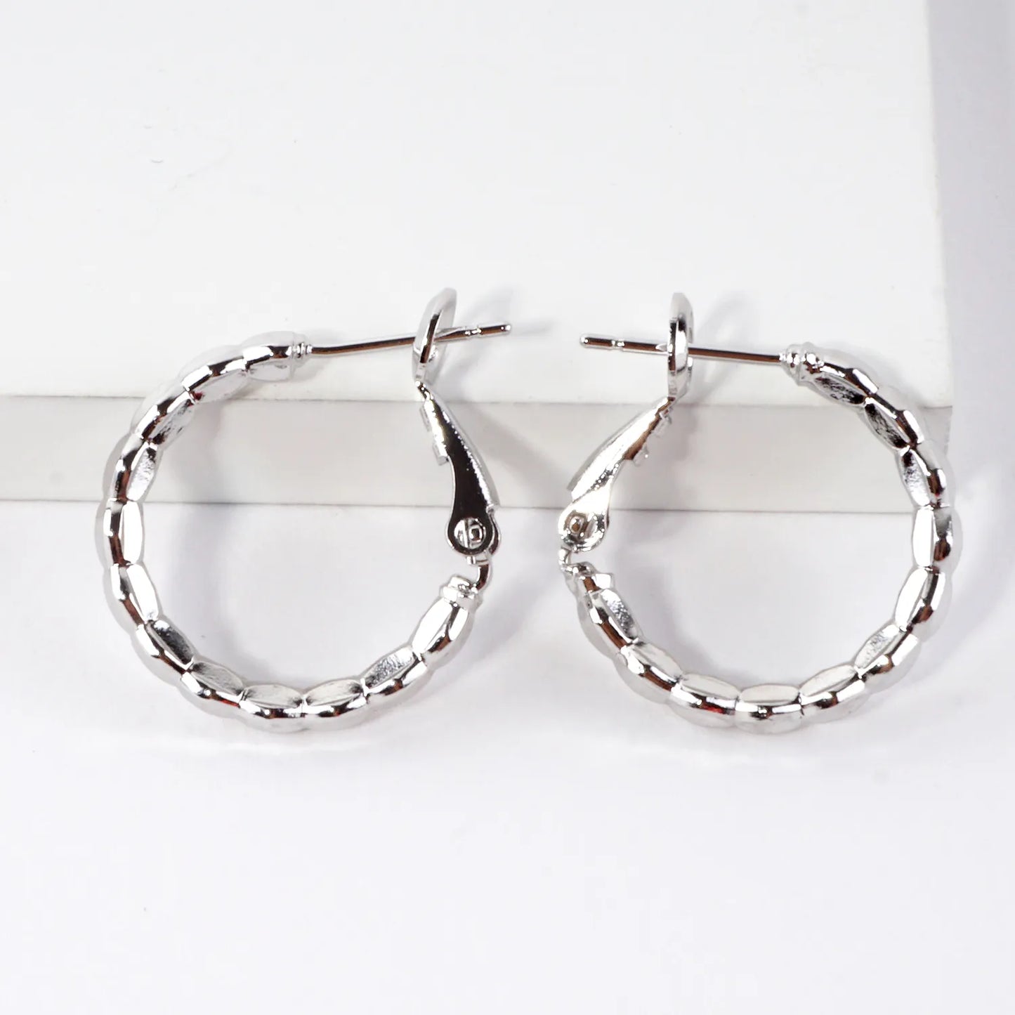 Textured Brass Latch Back 0.75 Inch Hoop Earrings