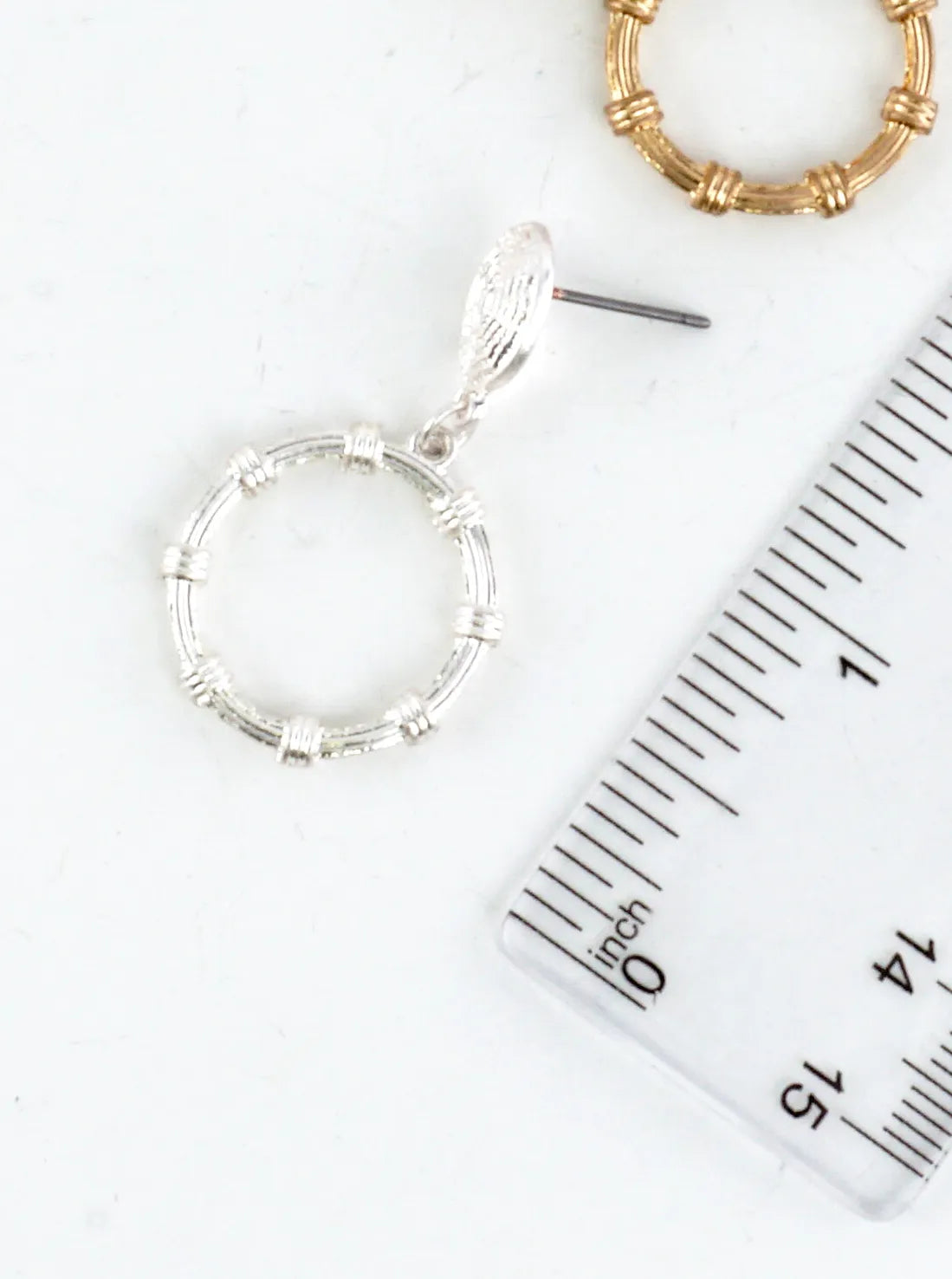 Textured-Circle-Drop-Earrings-33-HE3655-WS-1-MCBDYF31033926K0128.jpg