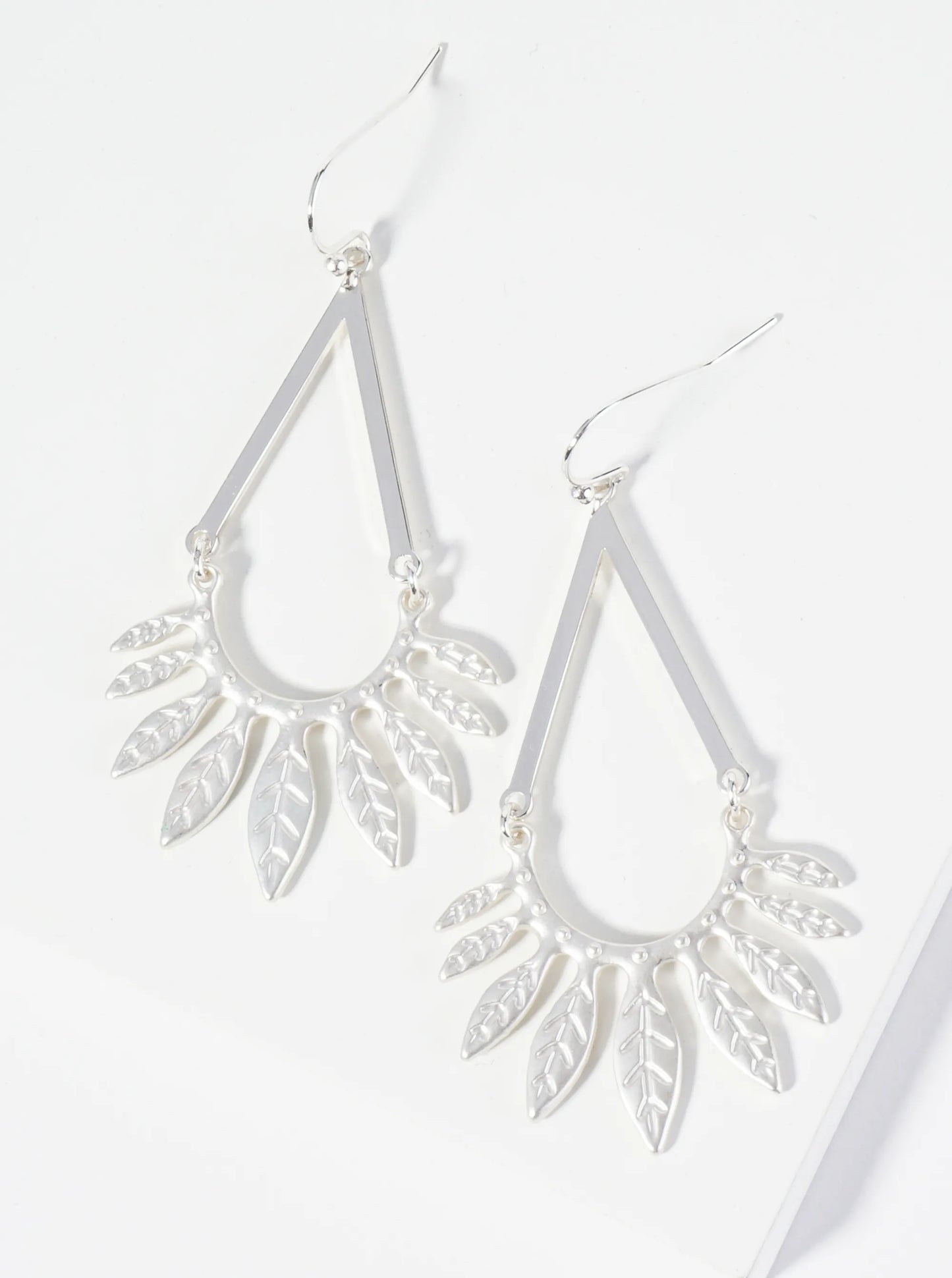 Textured Fan Leaf Teardrop Dangle Earrings