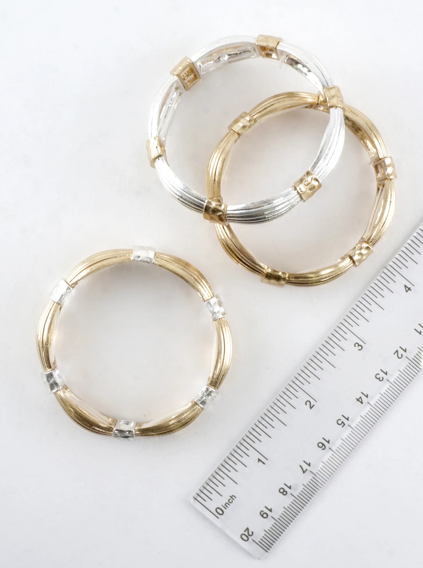 Textured Ribbed Sections Stretch Bracelet