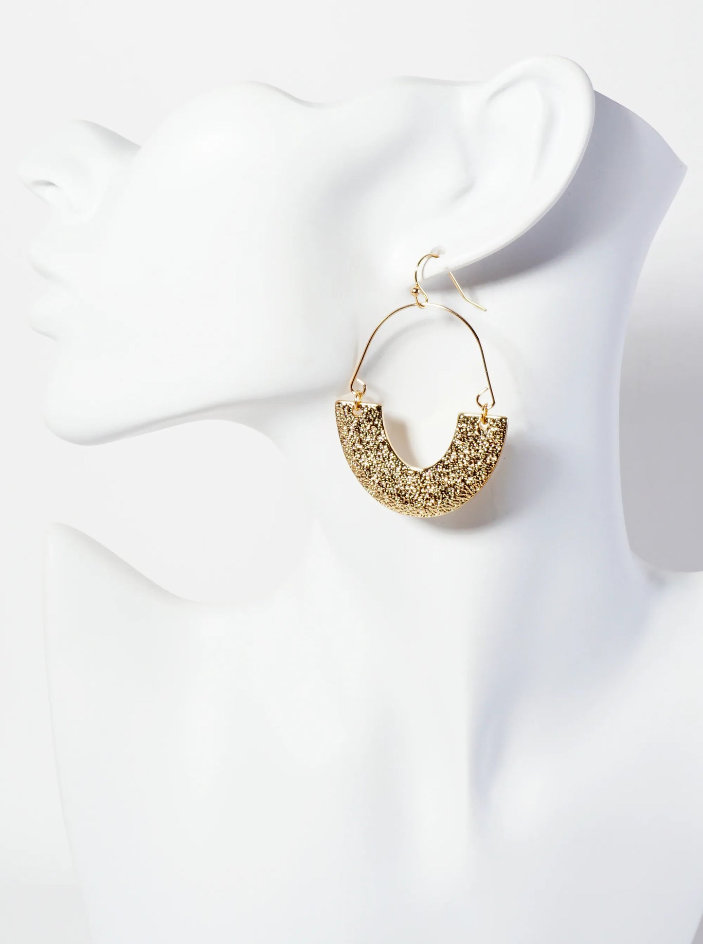 Textured U-Shaped Geometric Dangle Earrings