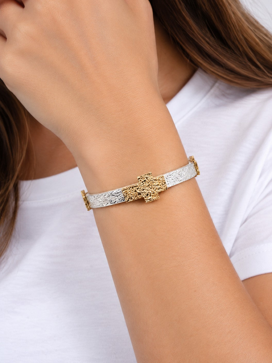 Textured-Zinc-Alloy-Cross-Stretch-Bracelet-33-QB2550-WSWG-2-L2O1DD23095926K1209.jpg