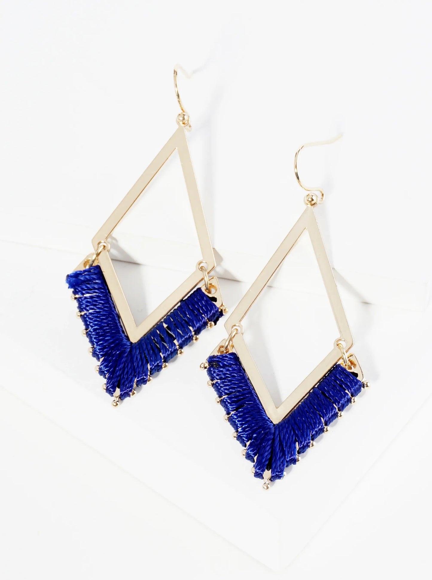 Thread Wrapped Rhombus Shape Geometric Dangle Earrings