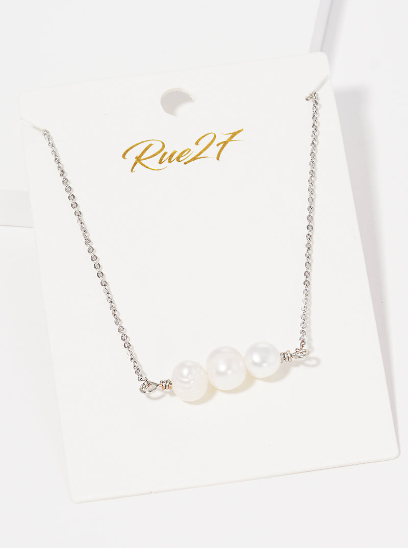 Tri Freshwater Pearls Pendant Choker Necklace