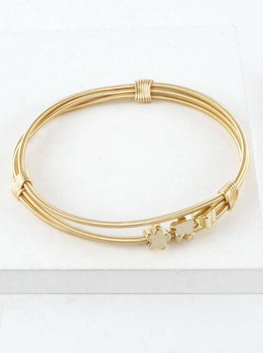 Triple Flower Stretch Spring Wire Bracelet