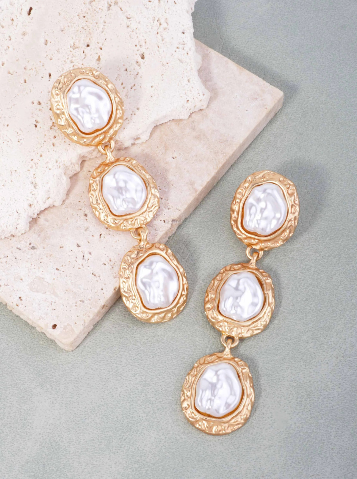 Triple Pearl Hammered Oval Drop Earrings - Matte Gold