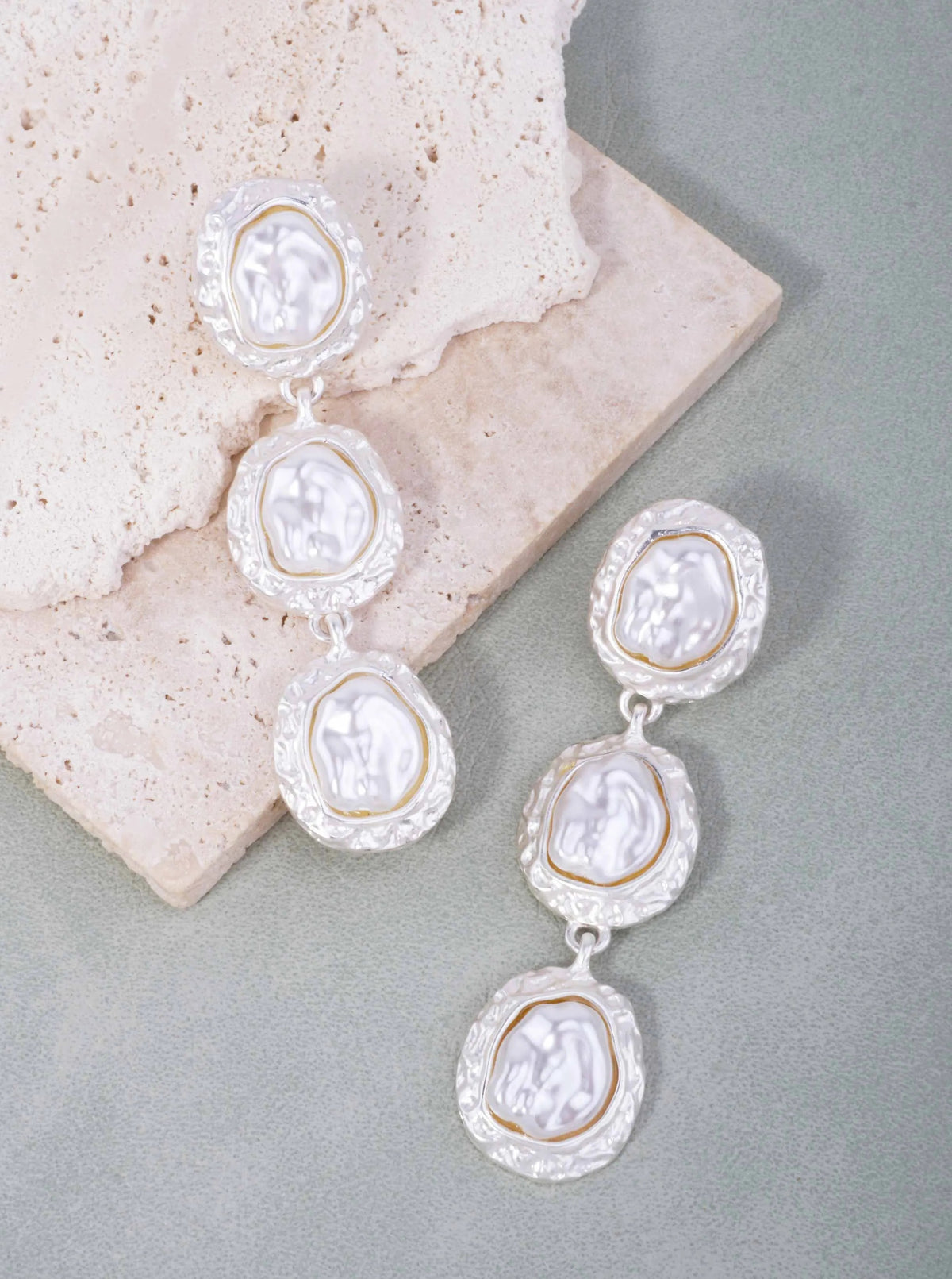 Triple Pearl Hammered Oval Drop Earrings - Matte Silver