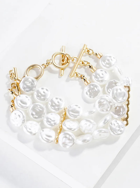 Triple-strand Pearl Bead Toggle Closure Bracelet