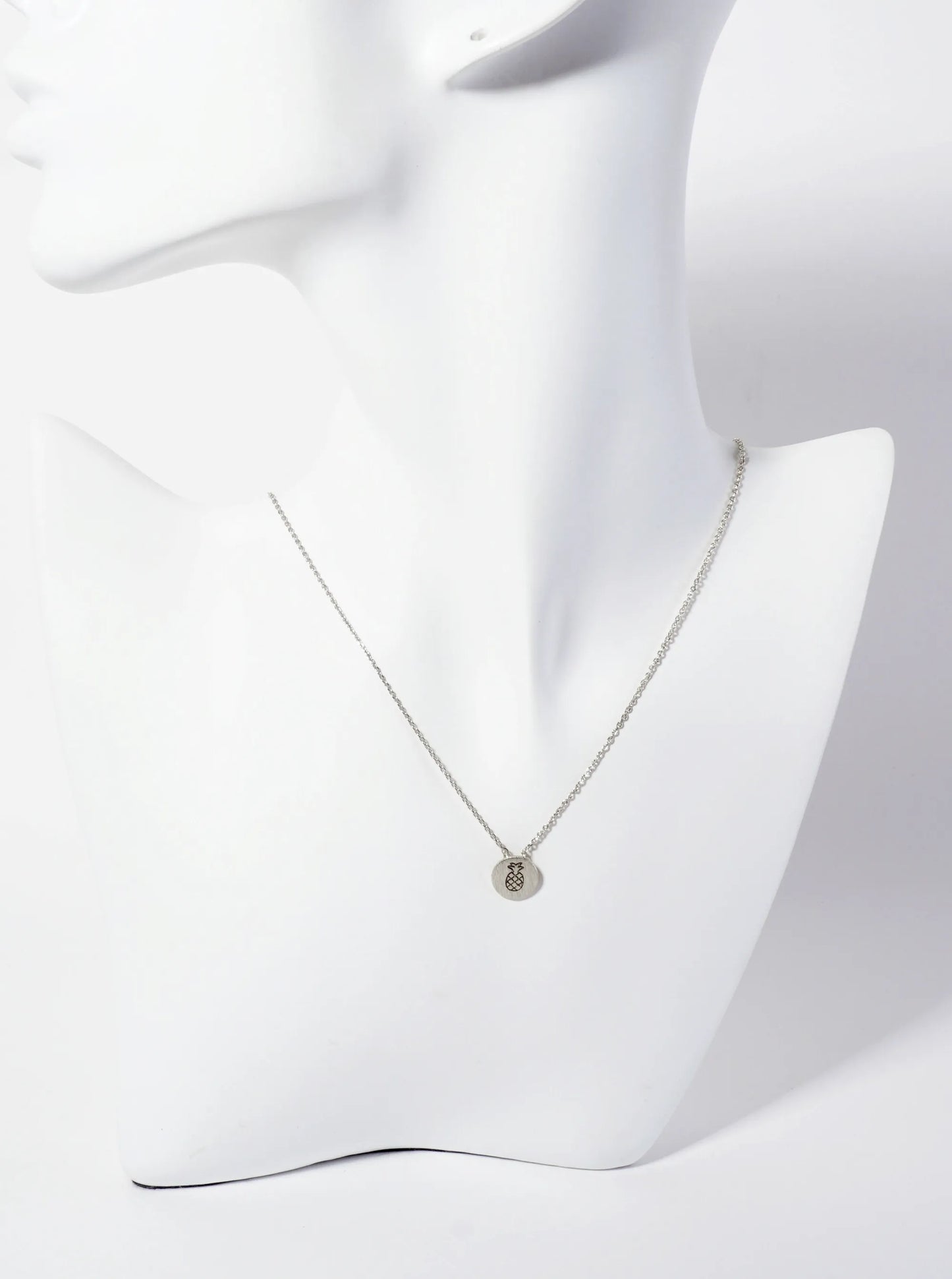 Tropical-Fruit-Theme 18K-Gold-Dipped Brushed-Texture Pineapple Engraved Round Pendant Necklace