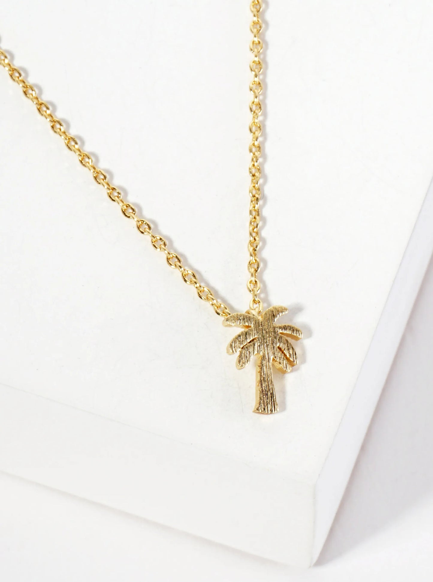 Tropical-Theme 18K-Gold-Dipped Brushed-Texture Palm-Tree Pendant Necklace