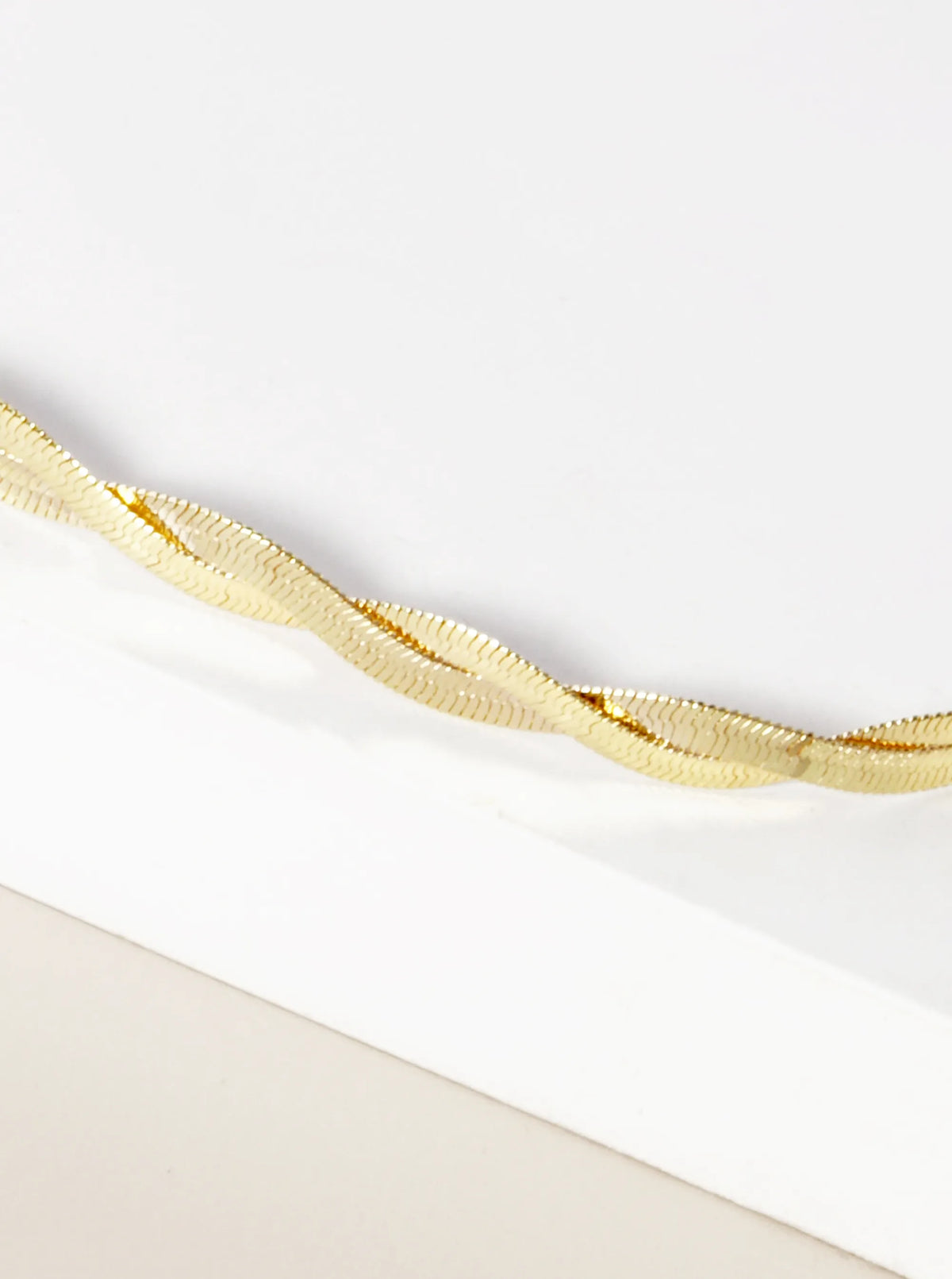 Twisted Herringbone Chain Necklace