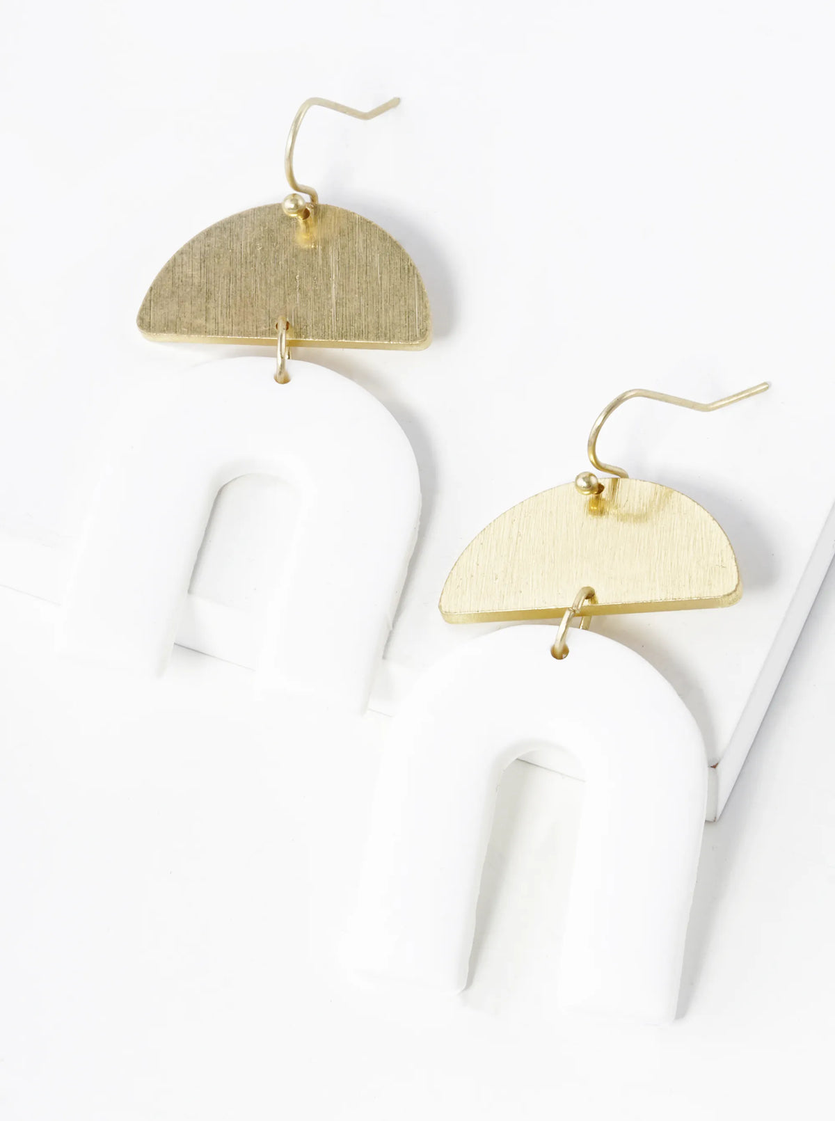 U Shaped Clay Drop Geometric Dangle Earrings