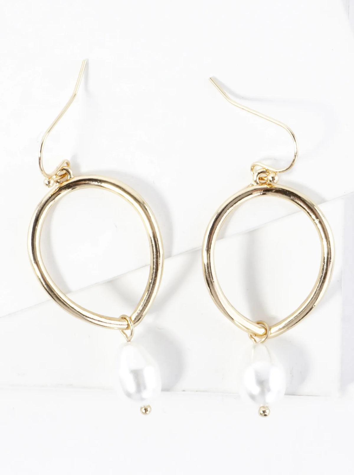 Upside Down Teardrop Pearl Dangle Earrings