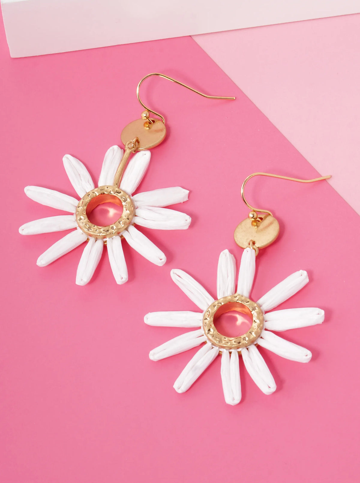 Vibrant Color Raffia Flower Drop Lightweight Dangle Earrings