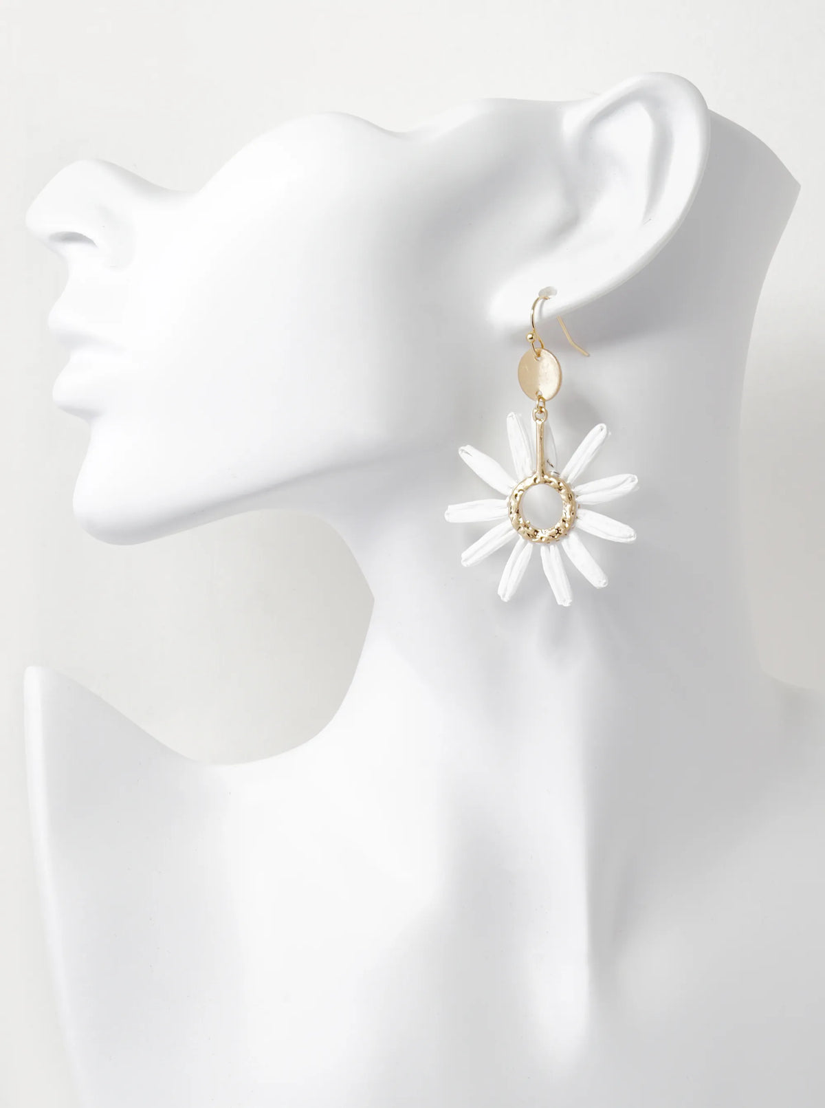 Vibrant Color Raffia Flower Drop Lightweight Dangle Earrings