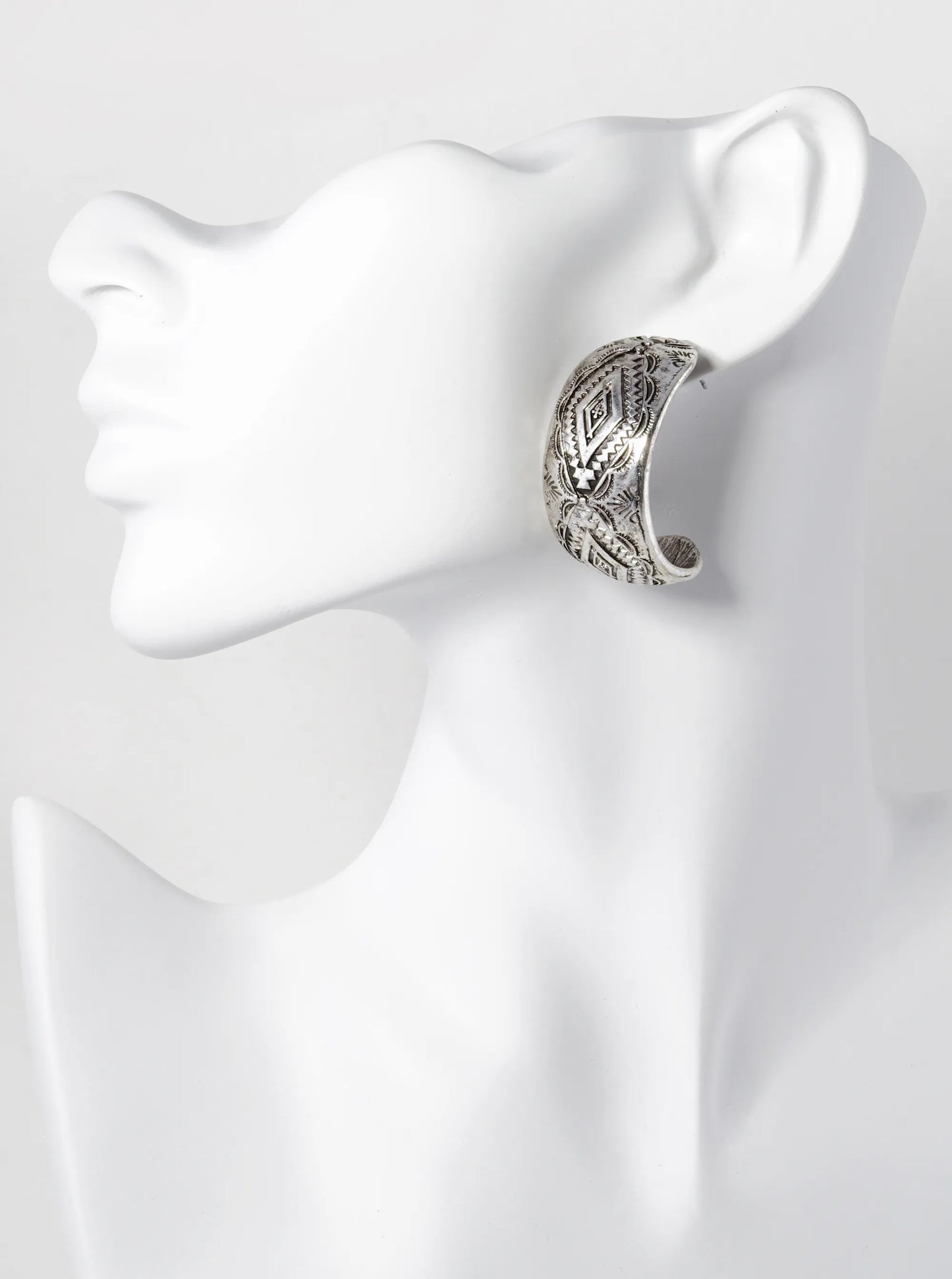 Western Tailored Pattern 35mm Wide Hoop Earrings