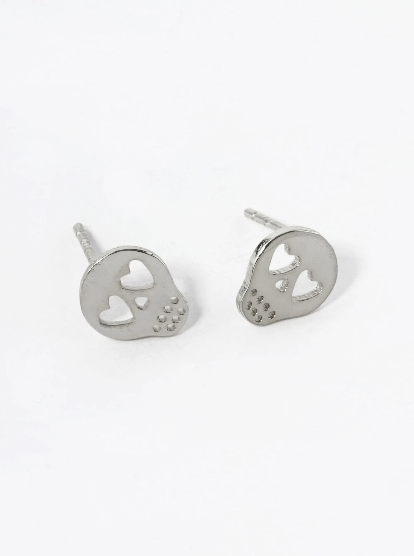 White Gold Dipped 8mm Flat Heart Skull Stud Earrings