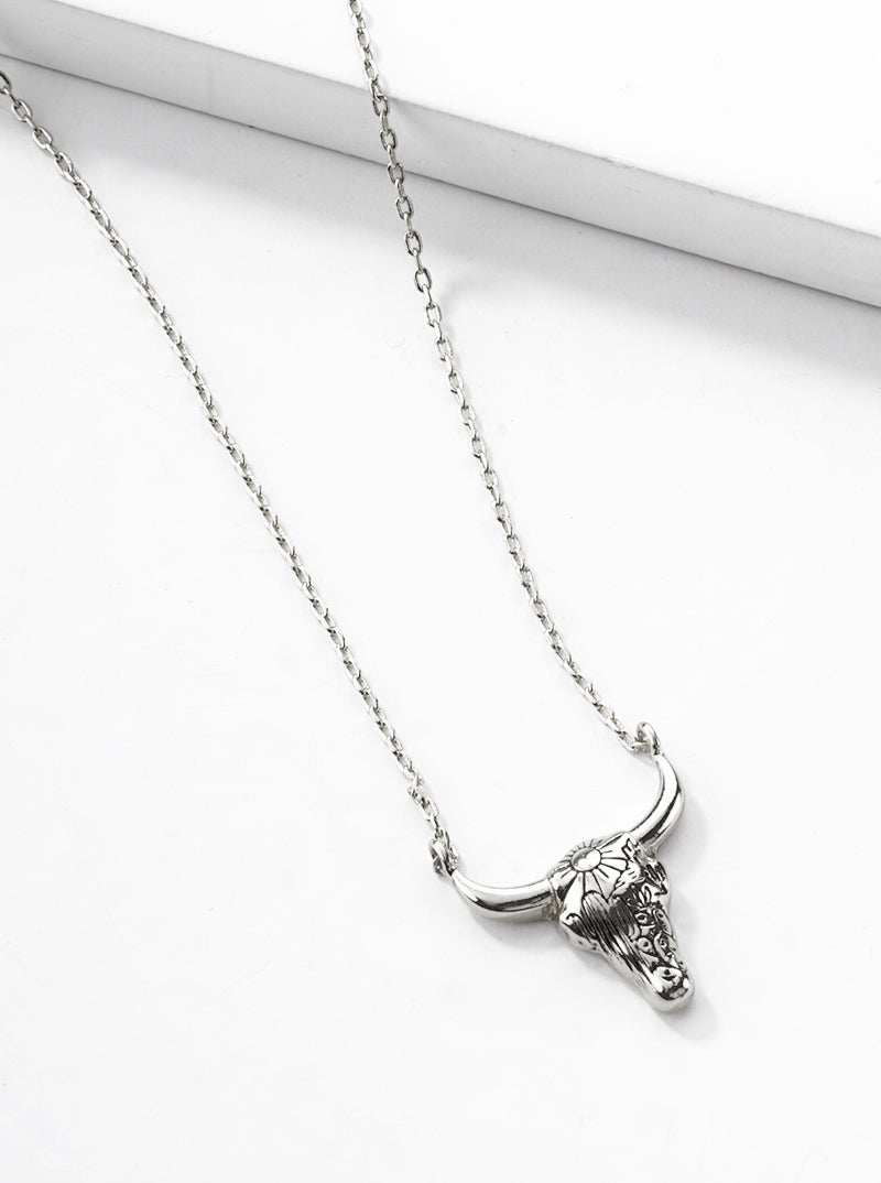 White Gold Dipped Picturesque Scene Engraved Bull Head Pendant Necklace