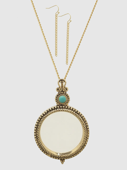 RECONSTITUTED TURQUOISE MAGNIYFING GLASS ROUND PENDANT LONG NECKLACE SET GOLD